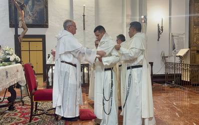 Toma de hábito 4. Octubre 2025 Toma de hábito 4. Octubre 2025